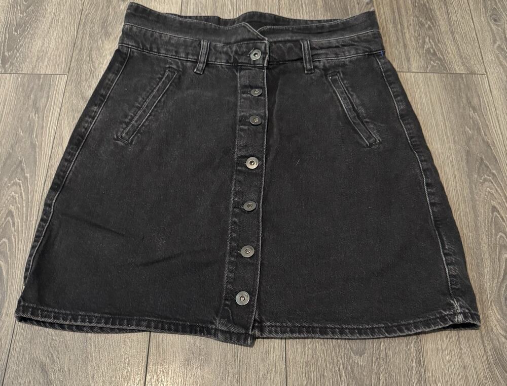 Pilcro Anthropologie Distressed Black Denim Button Front Skirt Size 8